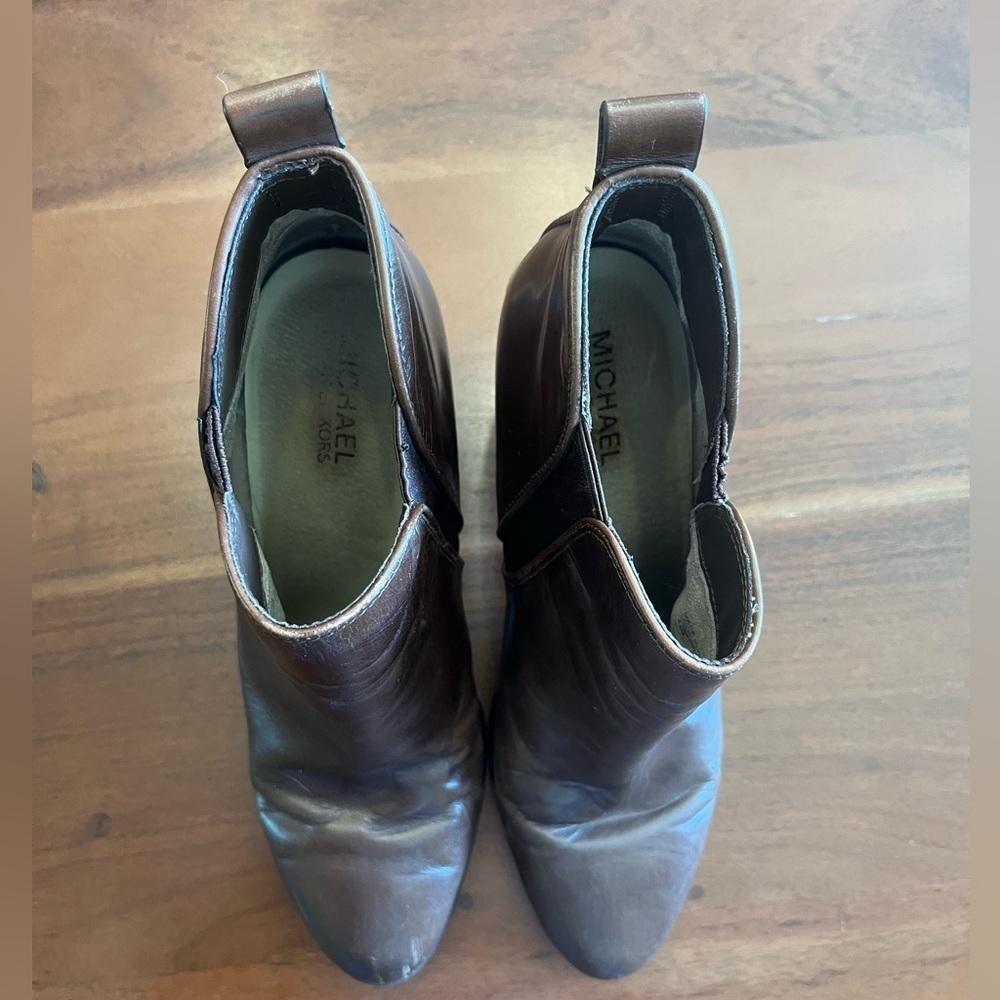 Michael Kors Ankle Boot - Picture 2 of 7